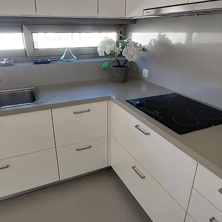 La Maison Piaf ヴィラ エシュポゼンデ