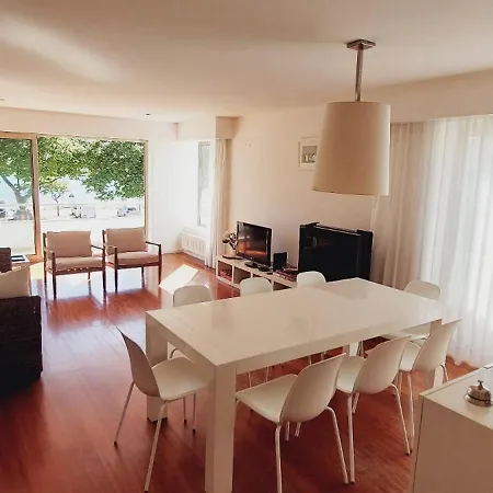 La Maison Piaf Εσποσέντε