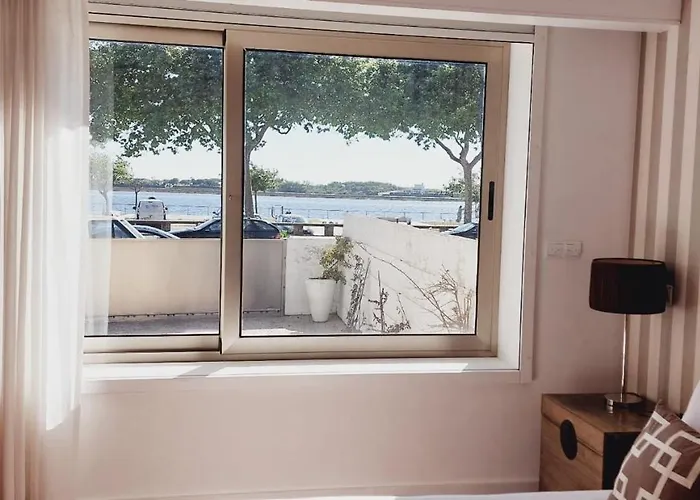 La Maison Piaf 埃斯波森迪